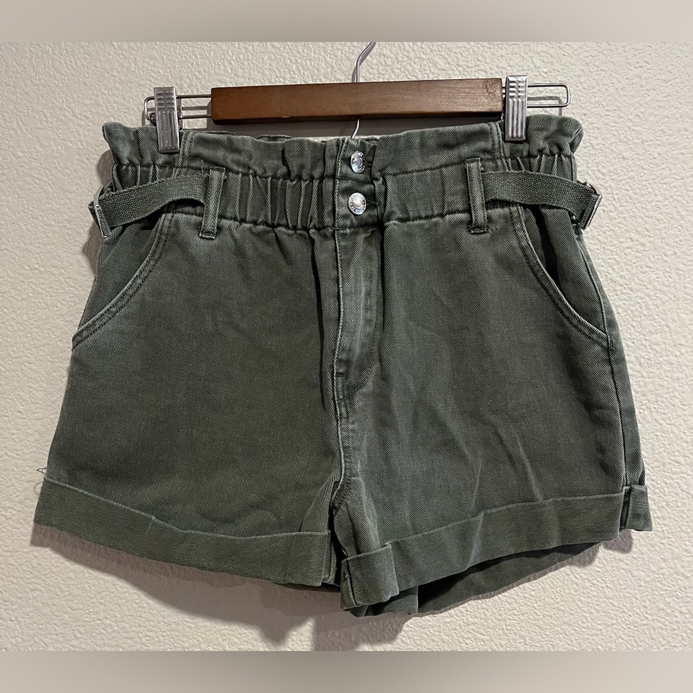Forever 21 Paper Bag Shorts High Rise Faded Olive Green Cotton Size Medium